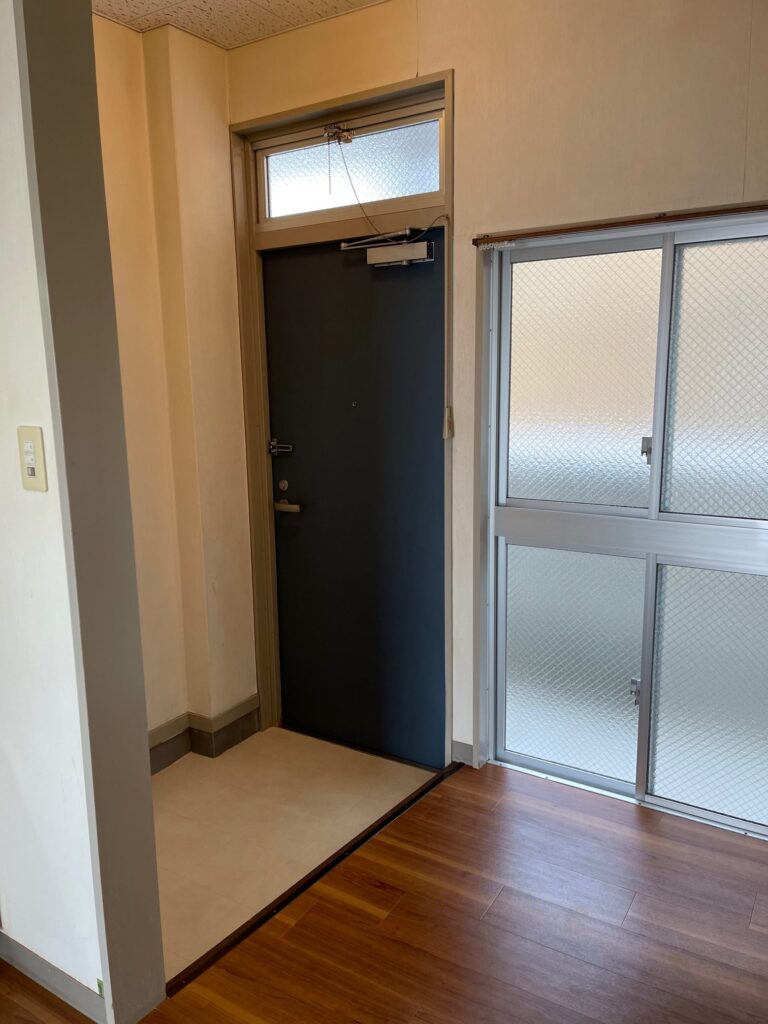 あけぼの荘玄関